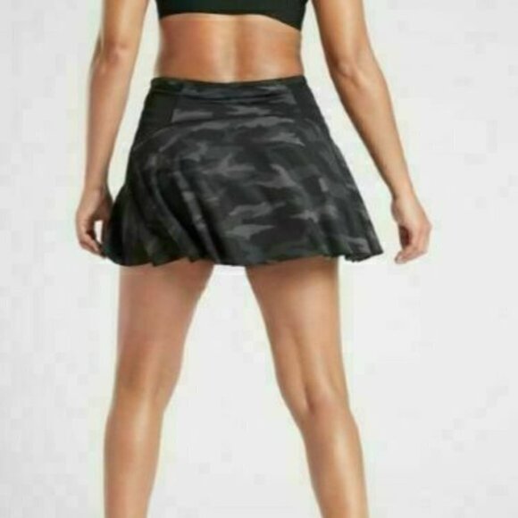Athleta Match Point Printed Skort Camo Size XS - Picture 2 of 15